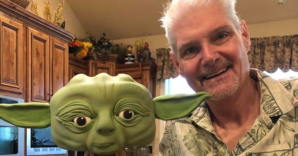 Voice Actor Tom Kane Dies at 64