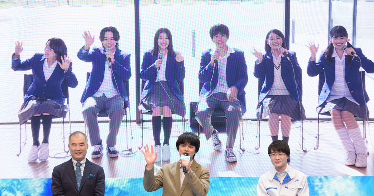 北村匠海、初の教壇は「寝てる人もすぐわかる」ワンエン山下永玖は“北村先生”が「本当に心強い」