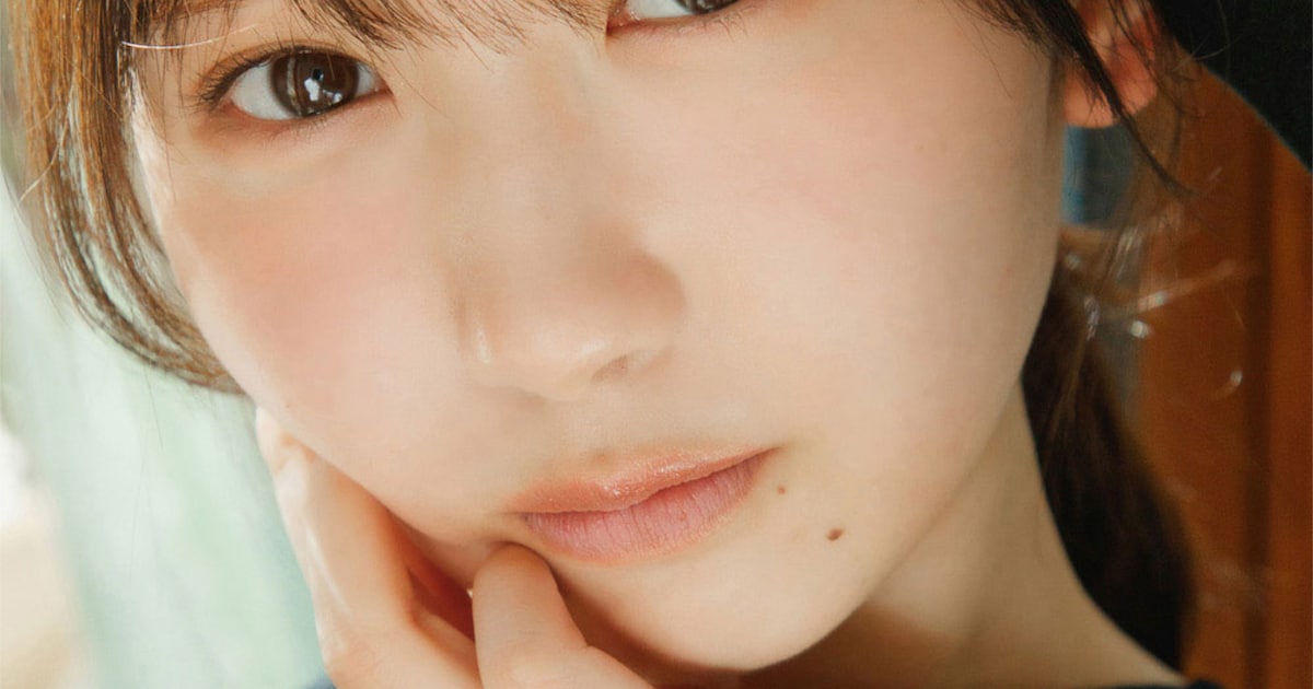 Hinata ずと46's Fujishina Kaho Drops First Photobook Preview
