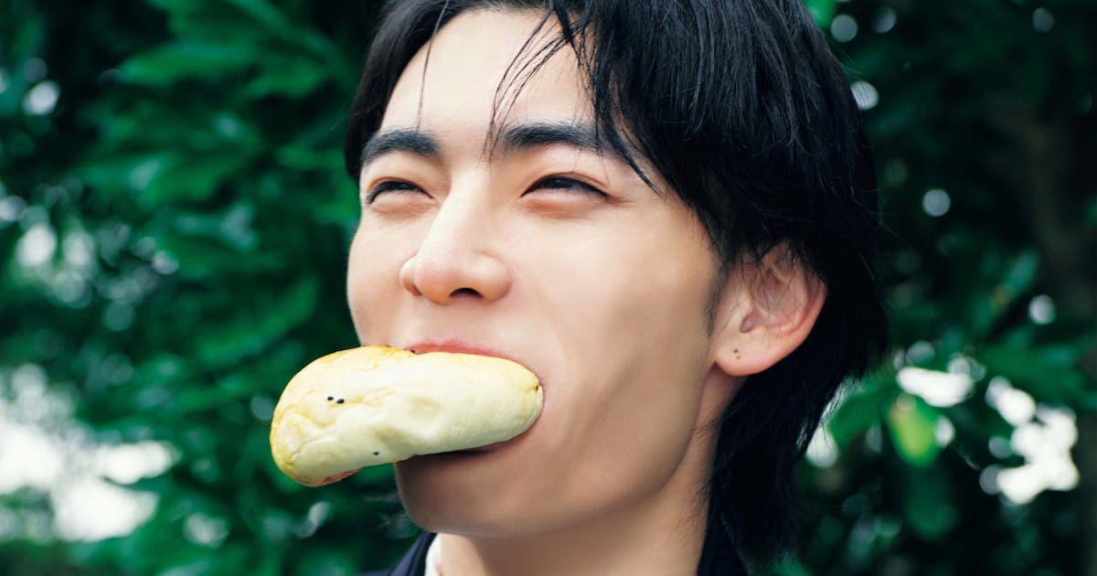 Genjitsu's Muto Jun Releases Solo Photo Book With Playful Contrasts