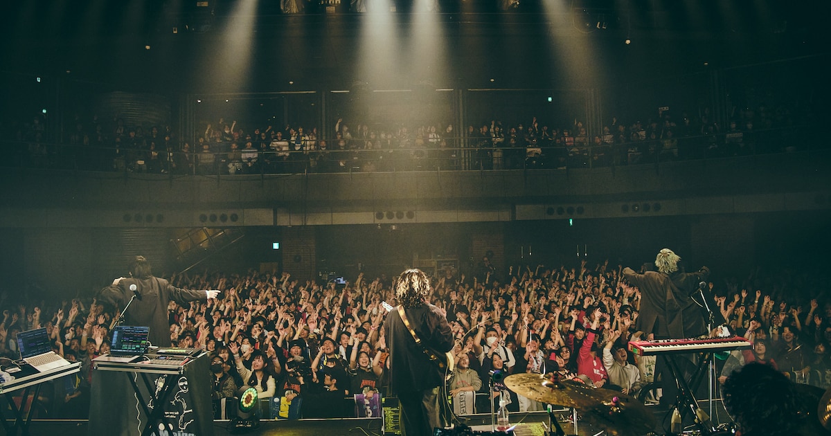 Dannie May Wraps Up 'MERAKI' Tour at Sold-Out Spotify O-EAST
