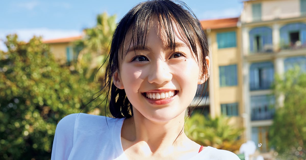 Nogizaka46's Kawasaki Sakura Shows Off New Photobook Shots from Nice