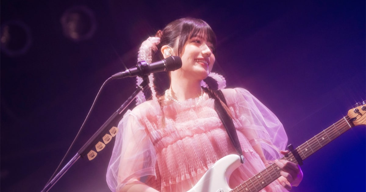 shallm Delivers Sweet & Bitter Valentine's Performance at Spotify O-EAST