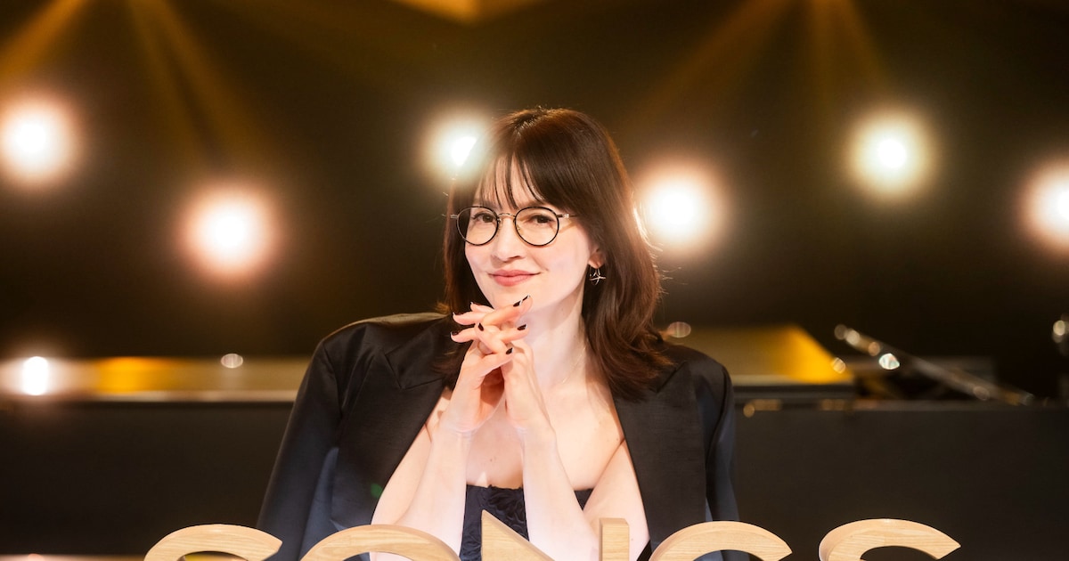 Angela Aki Returns to NHK's 'SONGS' After 15-Year Absence