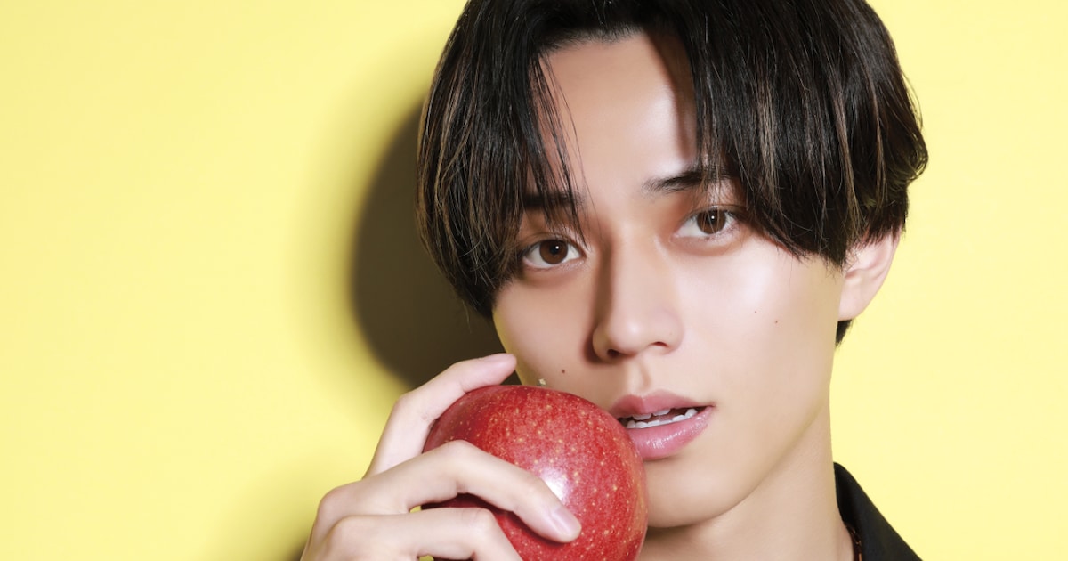 King & Prince's Nagase Ren to Grace Betsucomi Magazine Cover in March