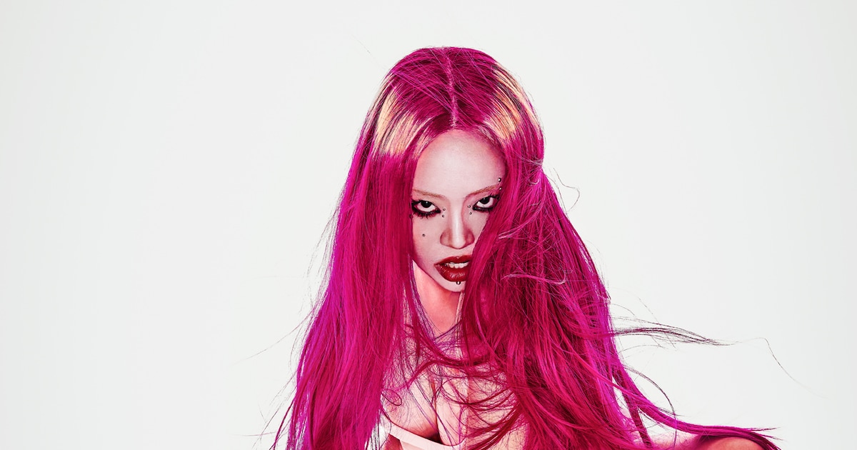 Chanmina Heads to Finland for 'Itte Q!' Challenge