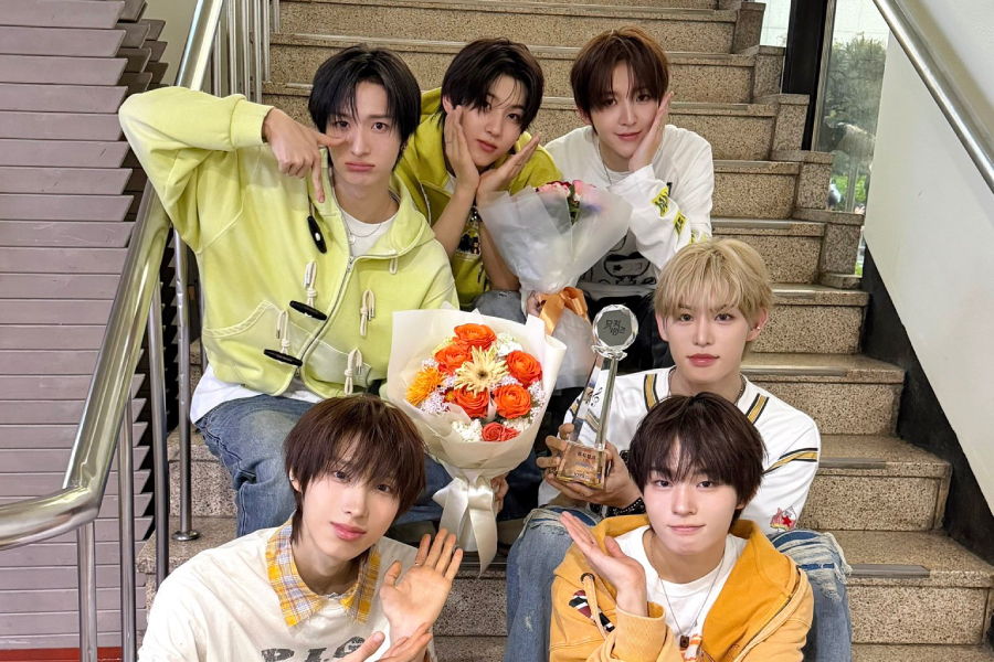 KickFlip Scores 2nd Win on Music Bank; TXT Performs Latest Comeback