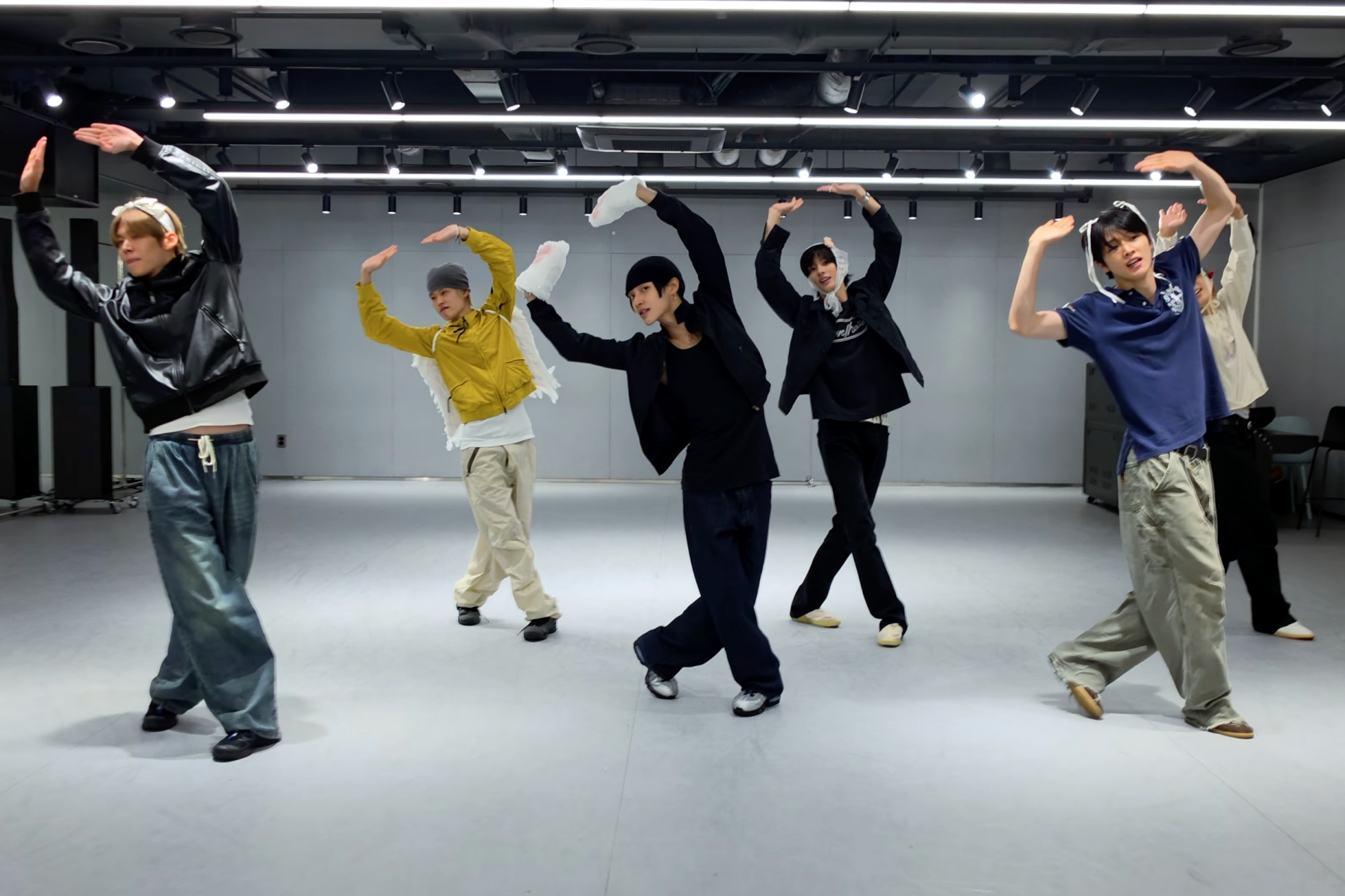 RIIZE Celebrates 1000 Days With Surprise Dance Covers