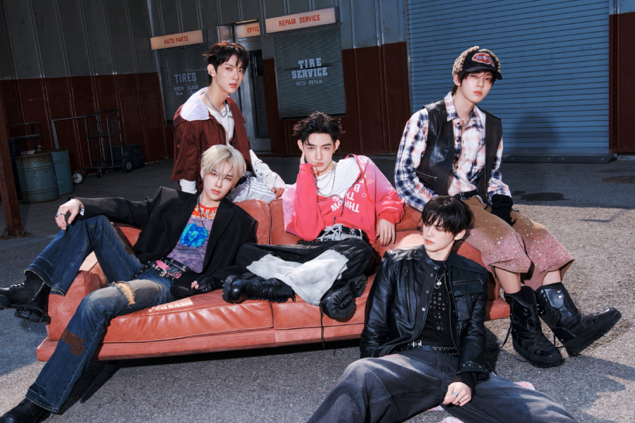 AND2BLE's Debut Breaks Into Top 4 K-Pop First-Week Sales Records
