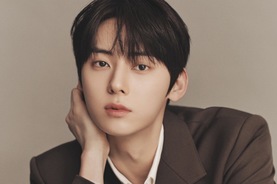 Hwang Minhyun Returns With New Song 'Truth' After Military Service