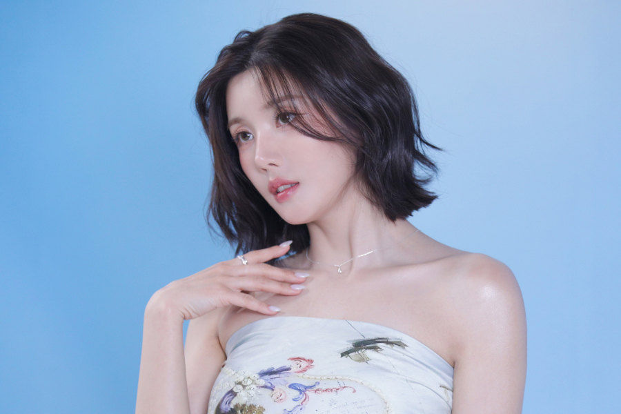 Kwon Eunbi Parts Ways With Woollim Entertainment