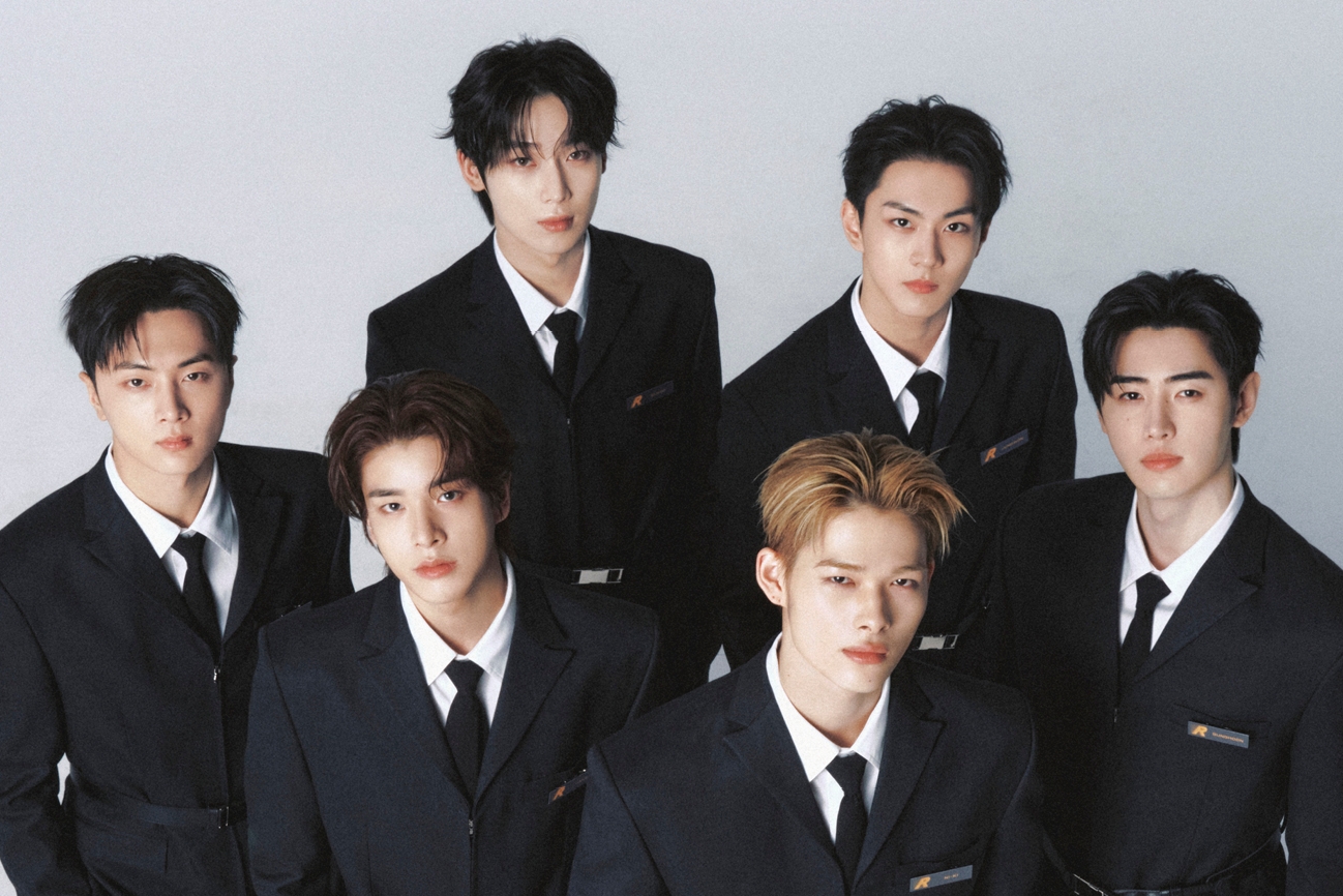 ENHYPEN Hits New Heights With 1.7M First-Day Sales for 'THE SIN : BLISS'