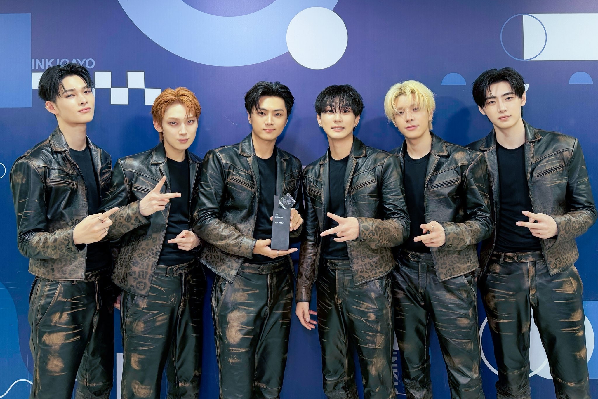 ENHYPEN Completes Music Show Grand Slam With 5th 'Bloody Paradise' Win