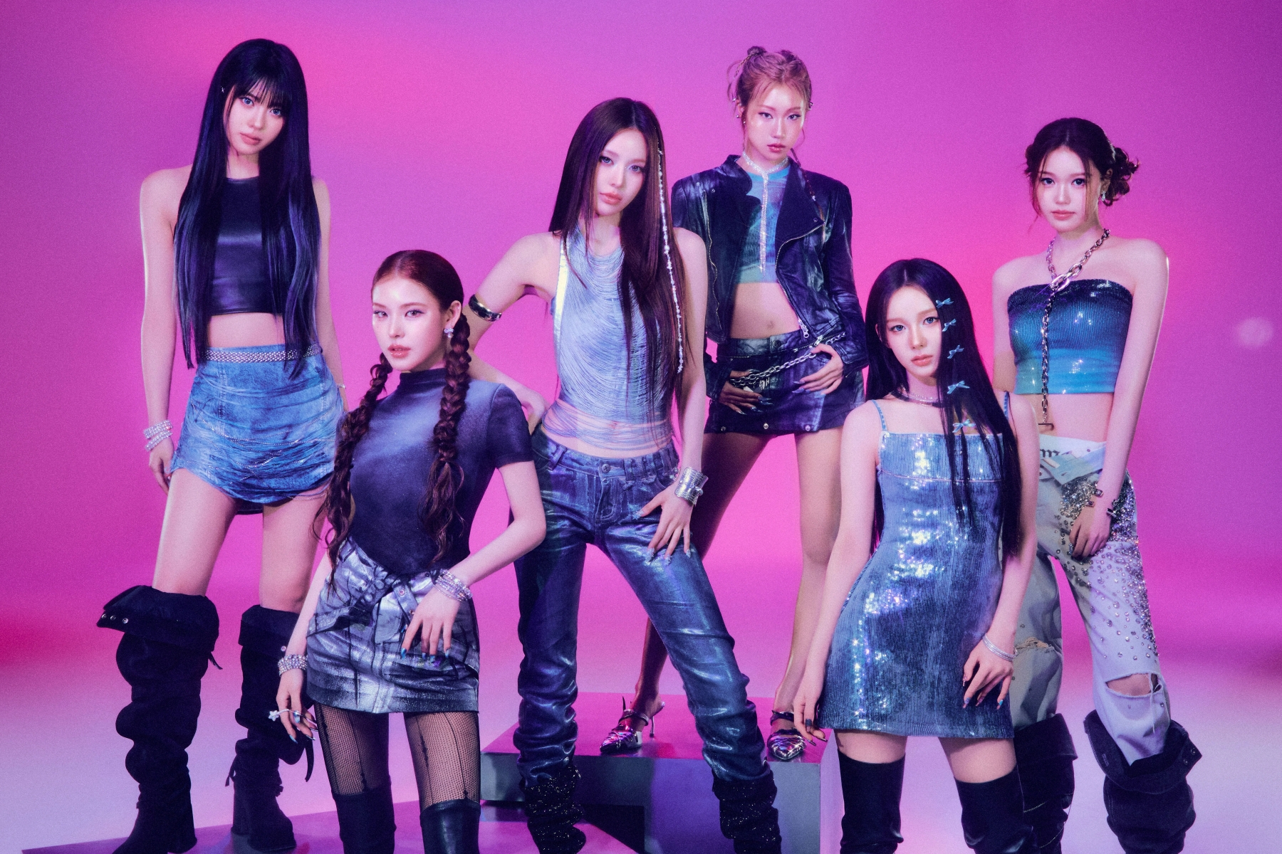 izna Announces First 'WHO DAT GIRL?' Tour Dates for Fall 2026