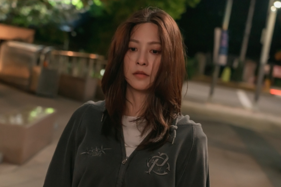 Park Se Young Faces Dramatic Confrontation in 'Family Register'
