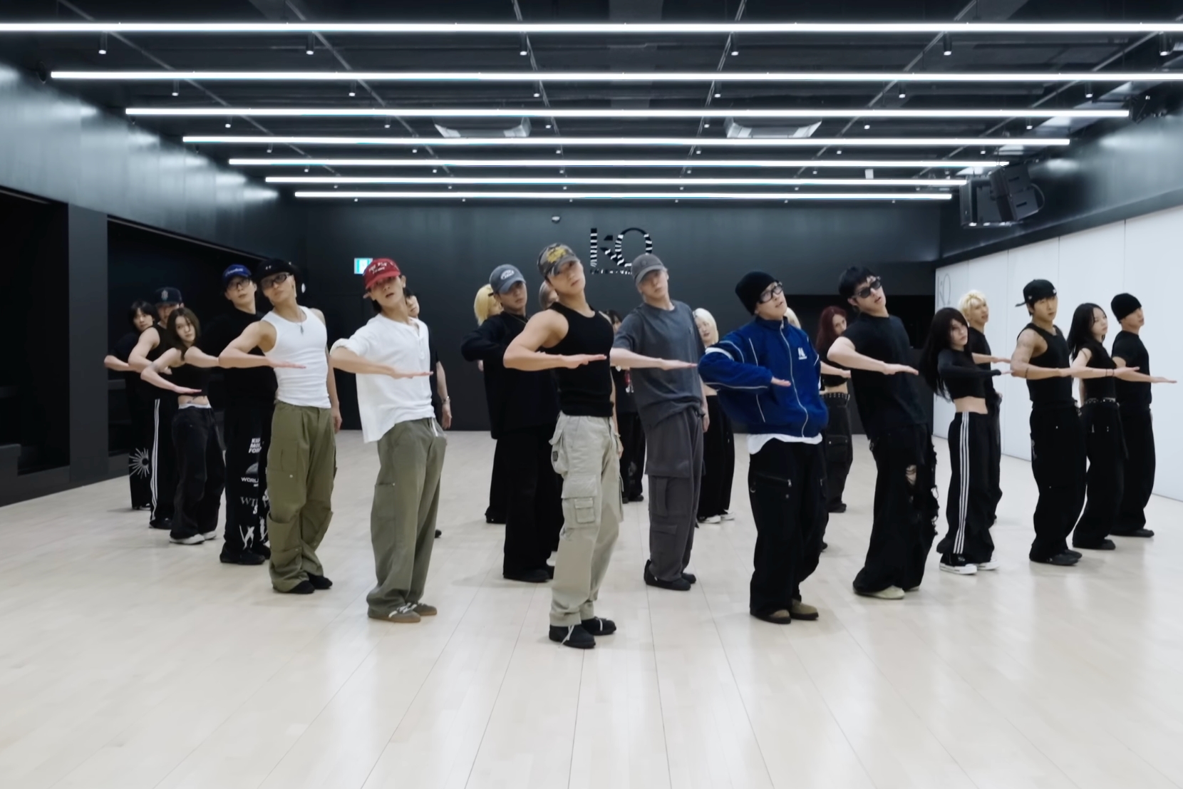 ATEEZ Drops 'FIX Version' Dance Practice for 'BAD'